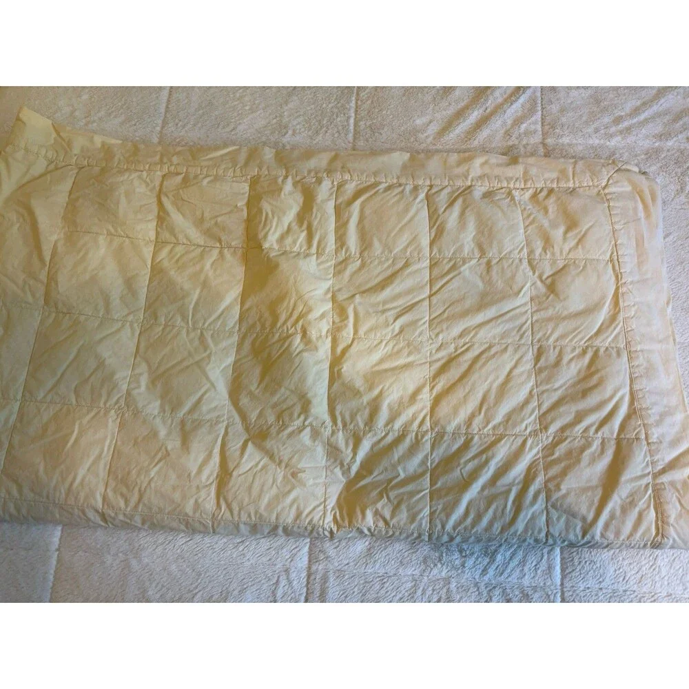 Laura Ashley Lifestyle Cotton Polyester Throw Blanket Quilted Queen 94”x 86”